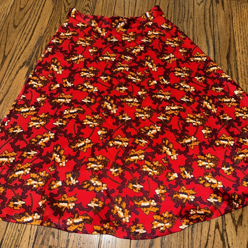 ANN TAYLOR Red Brown Floral Oriental Print A-Line Midi Skirt Size 6 Satiny
